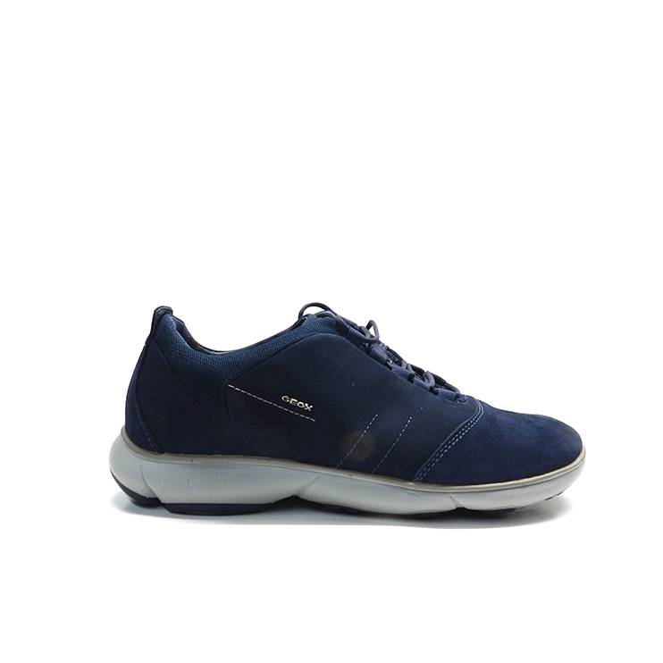 zapatos cordones suela bloc y pespuntes de la marca Geox.
