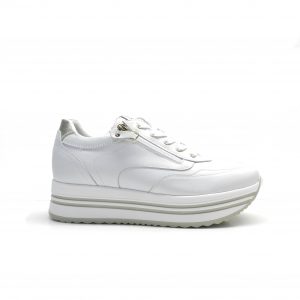 sneakers de piel en color blancoy adornos dorados ,con plataforma y cremallera lateral,marca nero giardini