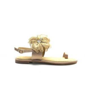sandalias de dedo con tira empeine con adorno de flores en tul, de la marca Alma en Pena.