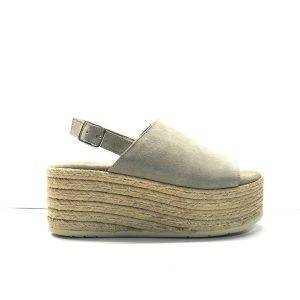 sandalias abotinadas en color gris con plataforma de yute,marca escala