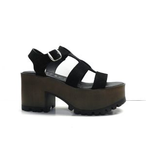 sandalias de color negro de tiras con tacon y plataforma, marca musse and cloud