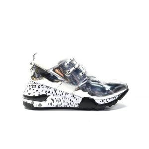 sneakers en plata y suela estampada,marca steve madden