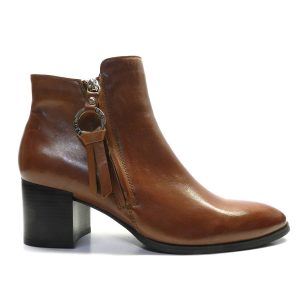 REGARDE LE CIEL TAYLOR-01 COGNAC