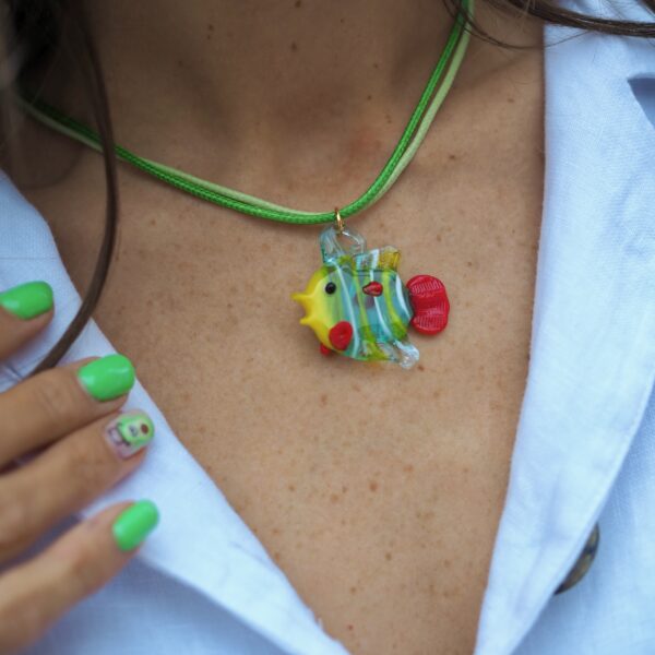Collar Pez Cristal - Escala Sabates
